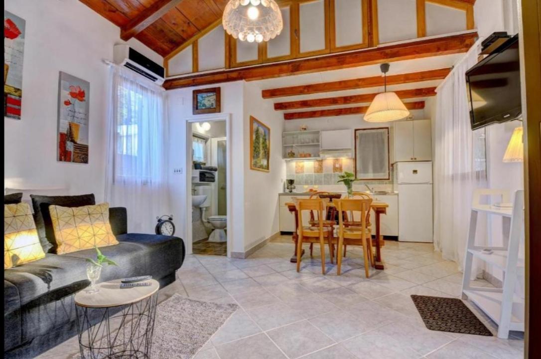 Mandulera Ferienhaus Peroj
